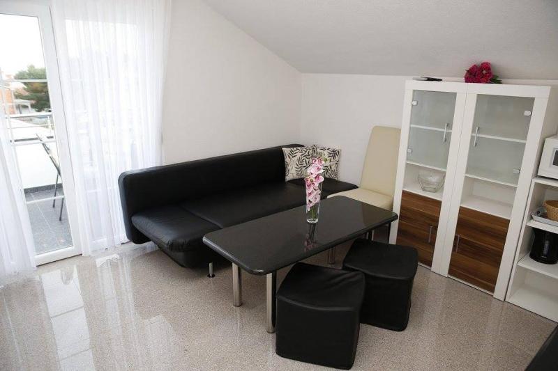 Apartment with Balcony image 2