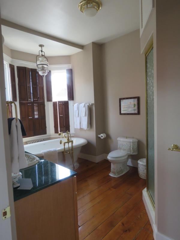 Gettysburg Suite image 3