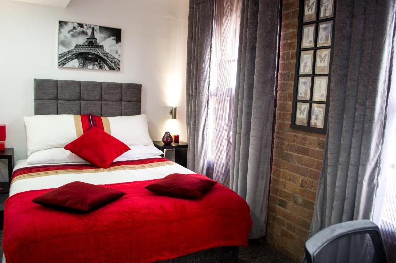 Trivelles Regency Nottingham - image 24