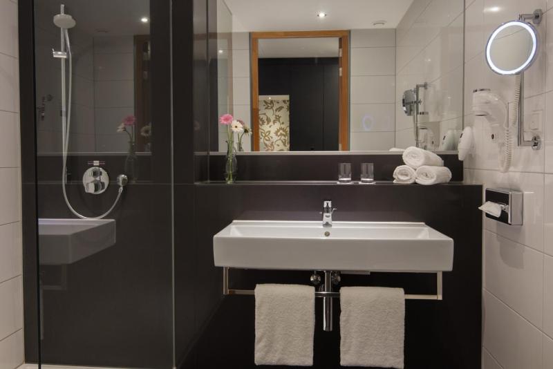 Privilege Double Room image 1