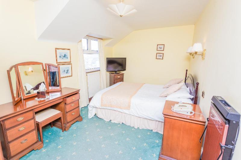 Suite with Sea View image 1