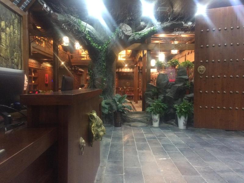 Lee's Boutique Resort & Including free breakfast and free pick-up service - image 3