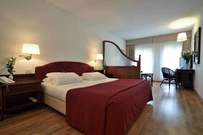 Hotel Hannover - image 20