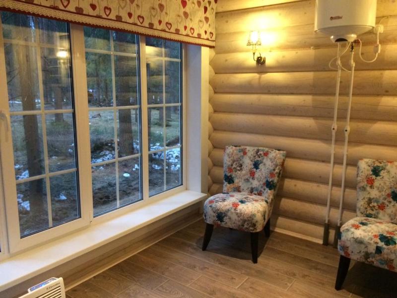 Two-Bedroom Cottage image 3