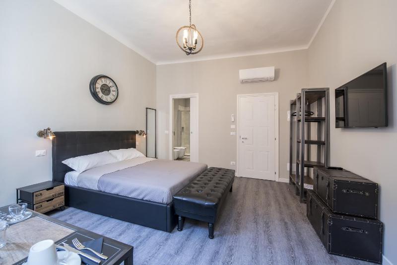 Deluxe Junior Suite image 4