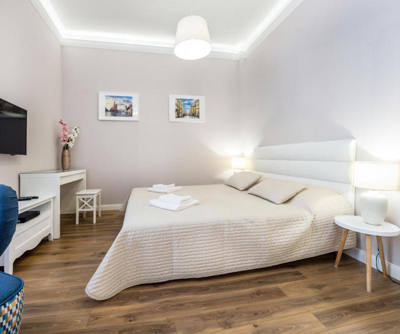 Apartment - Ground Floor image 3