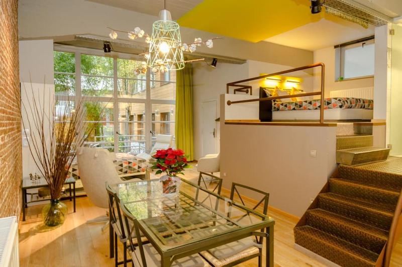 Loft with Terrace and Garden View image 1