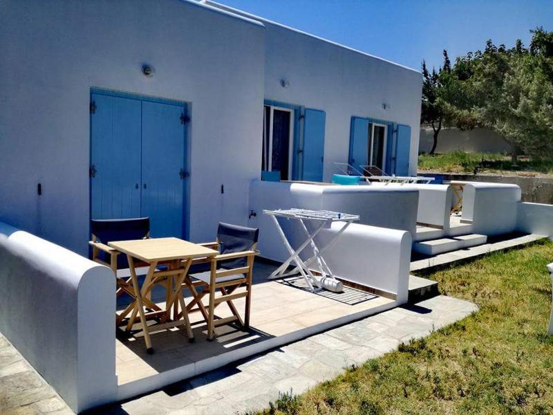 Double Room with Sea View image 3