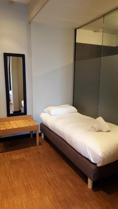 Triple Room image 2
