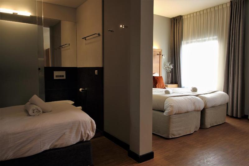 Triple Room image 3