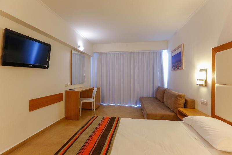 Double or Twin Room image 1