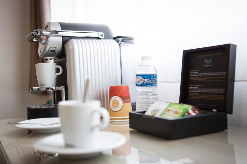 Superior Double Room image 3