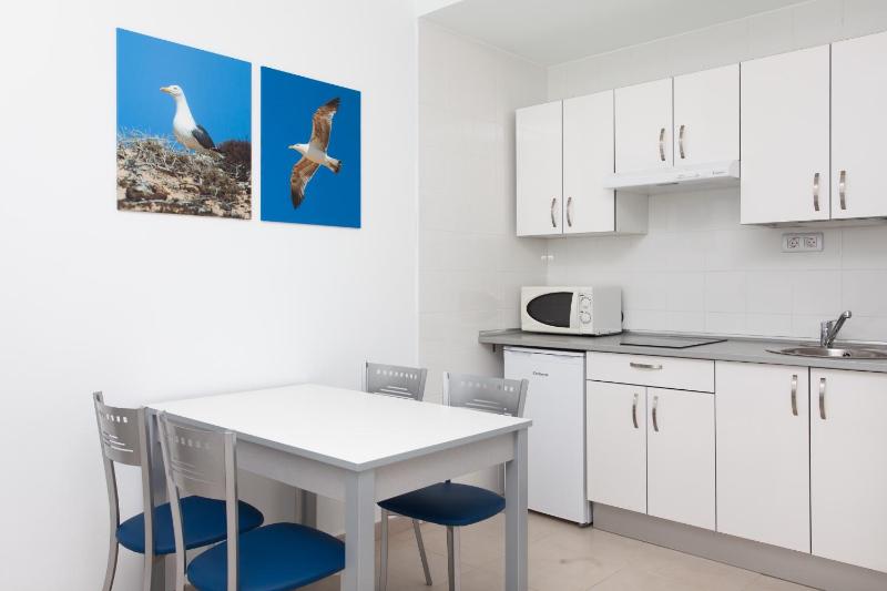 Two-Bedroom Apartment with Sea View image 2