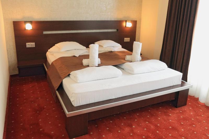 Hotel Premier - image 17
