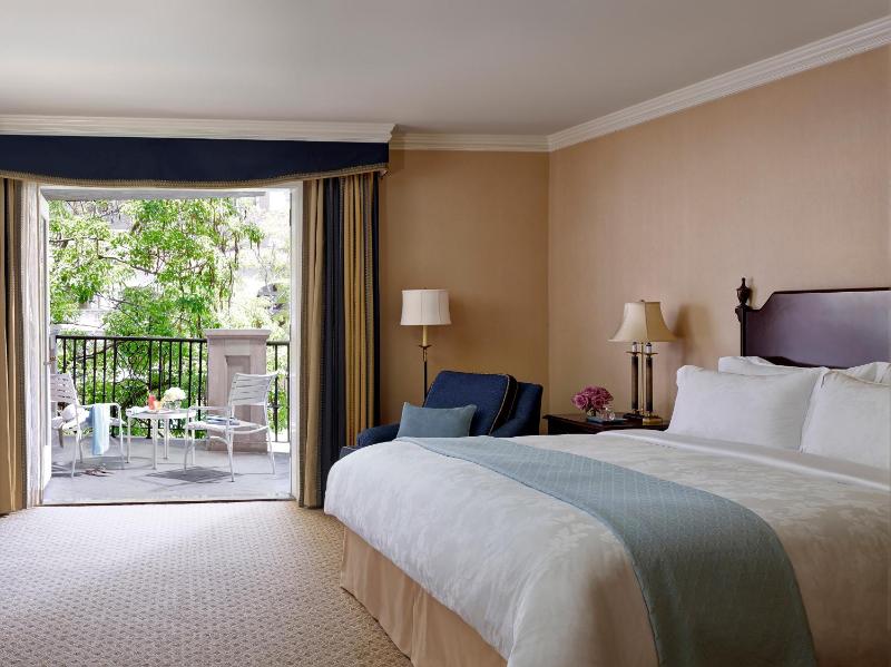 Lanai King Room image 1