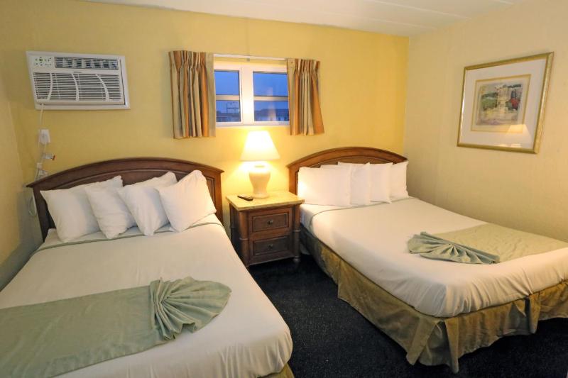 One-Bedroom Suite image 4