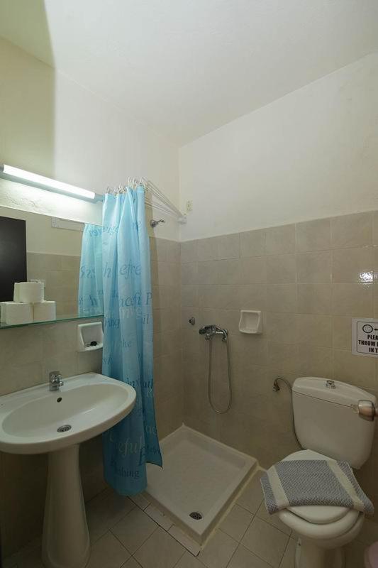 Ialysos City Hotel - image 4
