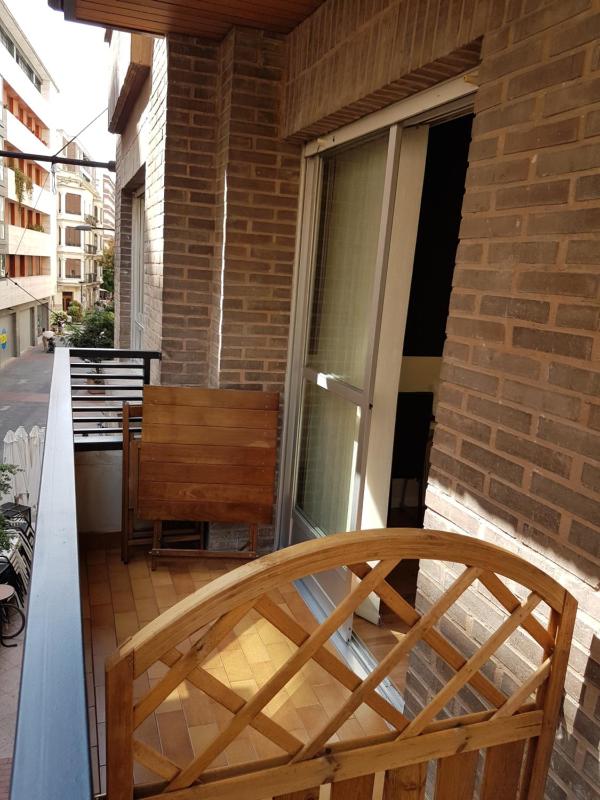 Standard Double Room with Shared Bathroom image 3