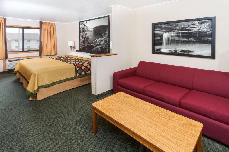 King Studio Suite - Non-Smoking image 3