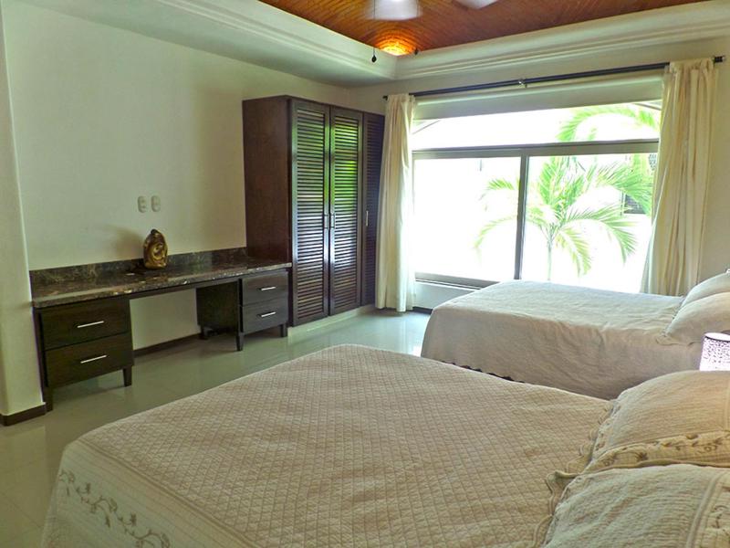Lich Naj Luxury Villa - image 15