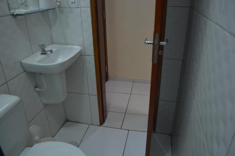 Hotel Calstar - image 8