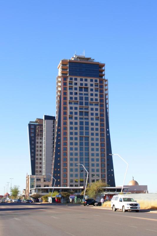 Tower Bliss Apartment - image 4