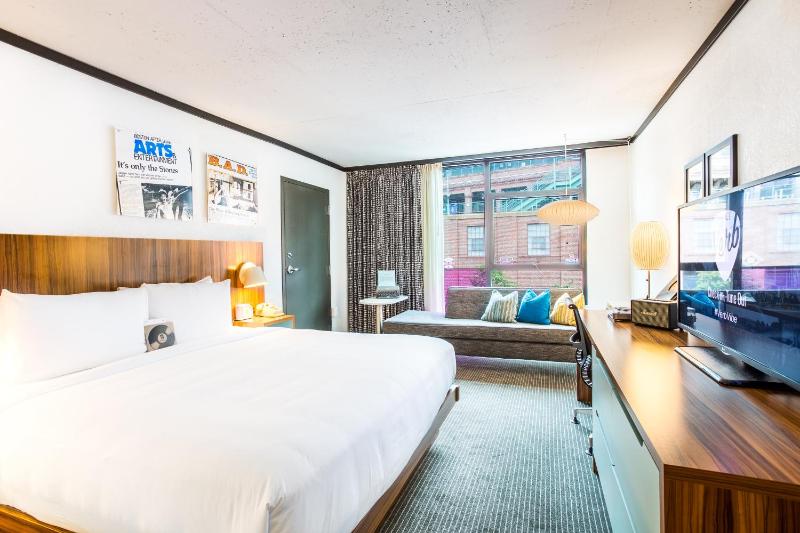 The Verb Hotel - image 5