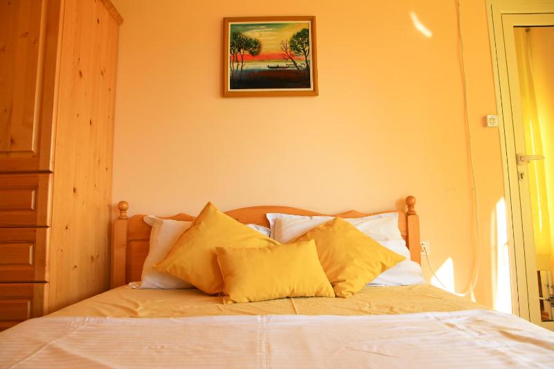 Double Room with Terrace image 3
