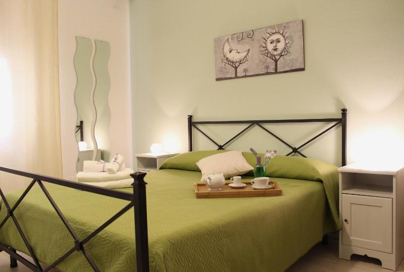 Double Room with Private Bathroom image 3