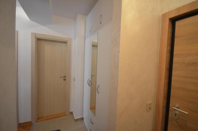 One-Bedroom Apartment image 1