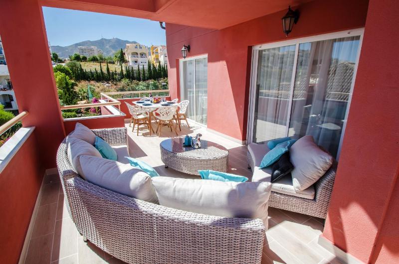 Gorgeous 170 sq.m. penthouse with sea view terraces - image 27
