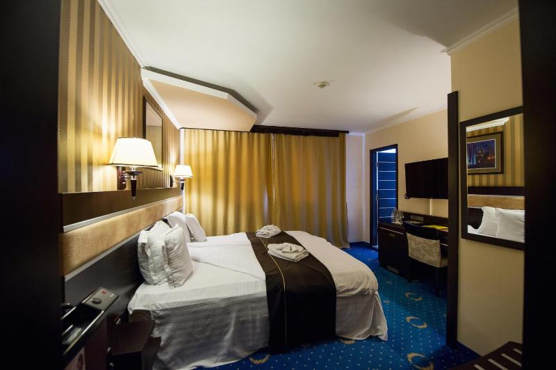 Single Room image 3