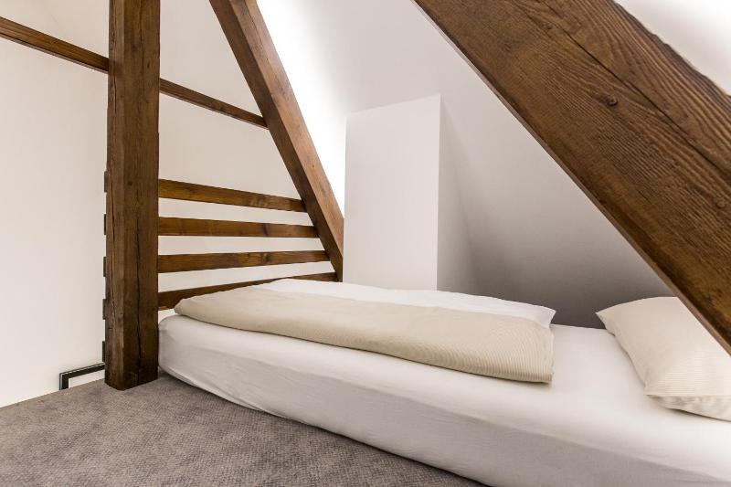 Superior Suite image 4