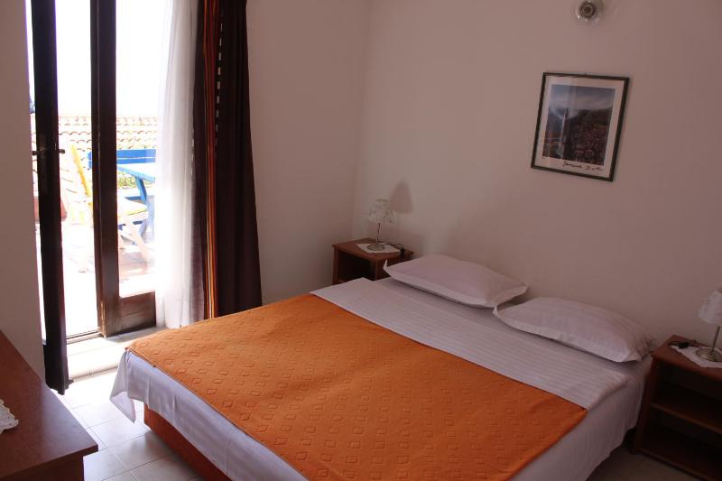Two-Bedroom Apartment with Sea View image 3