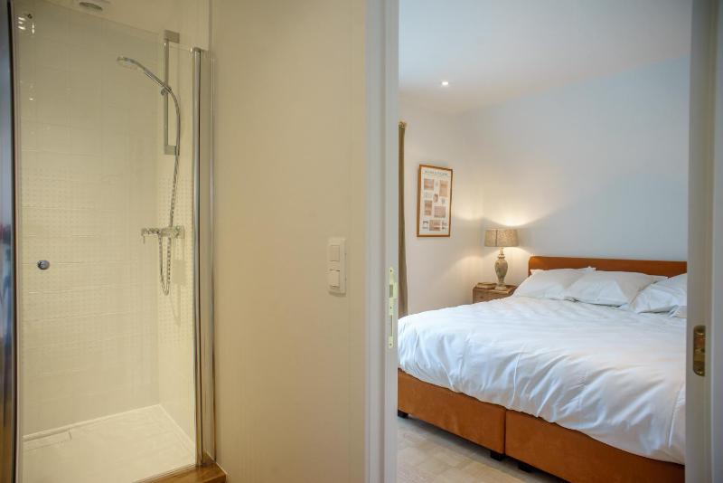 Standard Double or Twin Room image 3