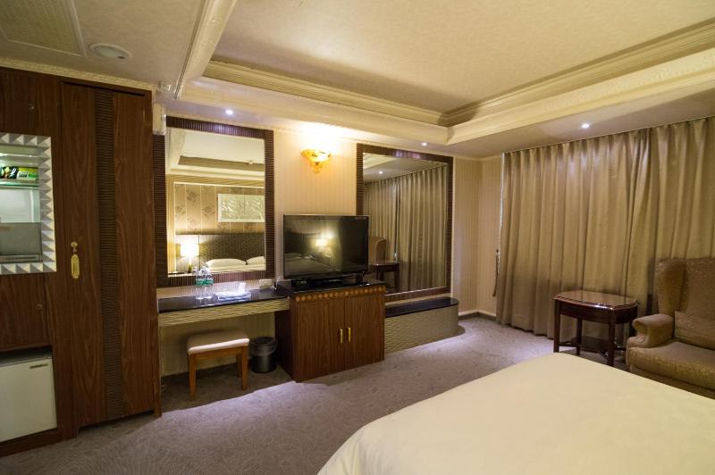 Mila Hotel - image 27