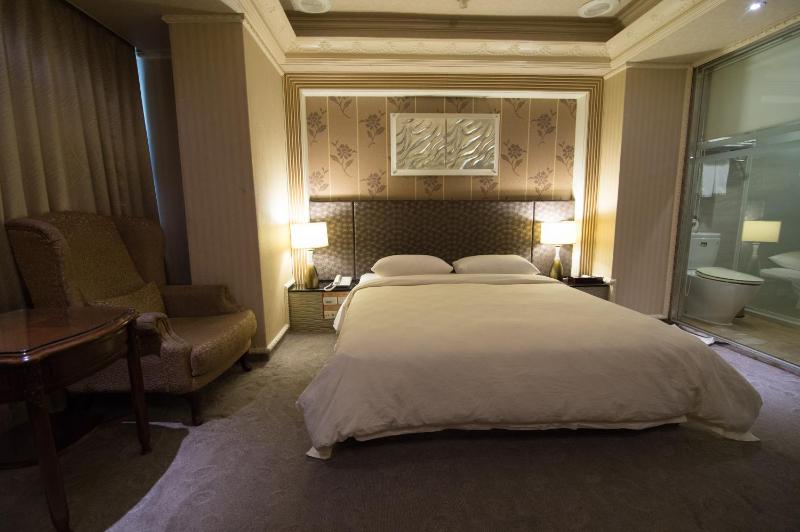 Mila Hotel - image 14