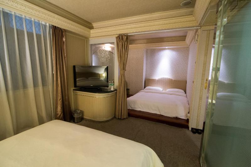 Mila Hotel - image 4