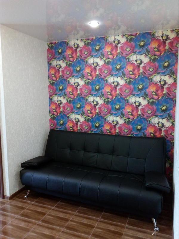 One-Bedroom Apartment image 1