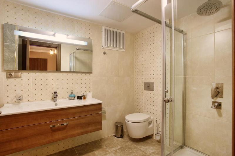 Grand Suite image 3