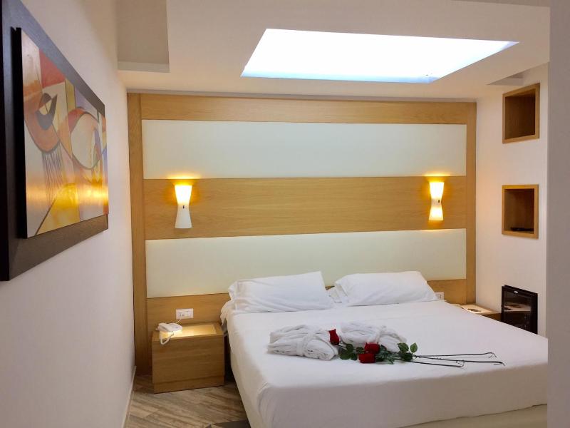 Suite image 2