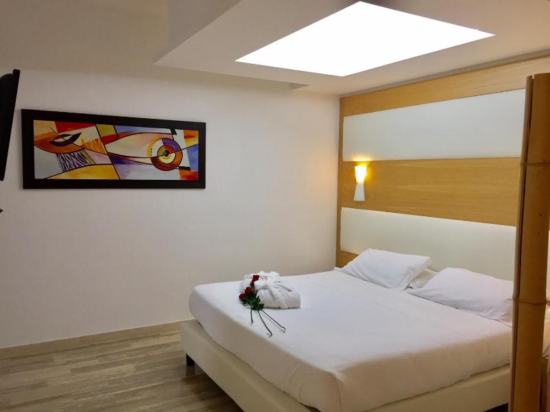 Suite image 3