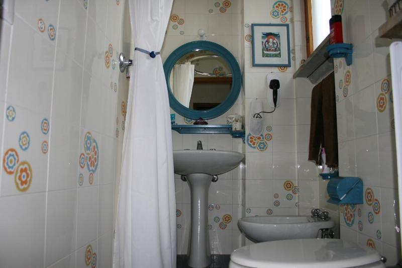 Double Room with Private Bathroom image 2