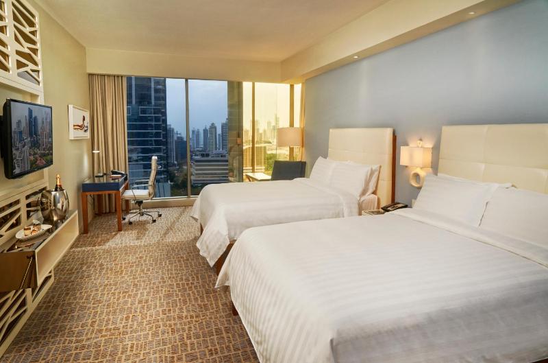 Global Hotel Panama - image 14