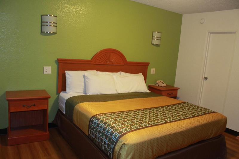 King Room image 1