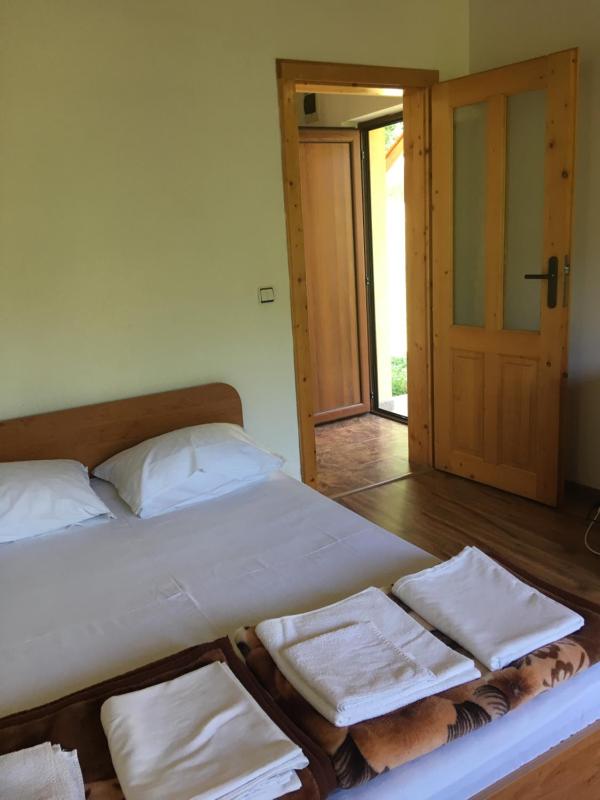 Double Room with Private Bathroom image 3
