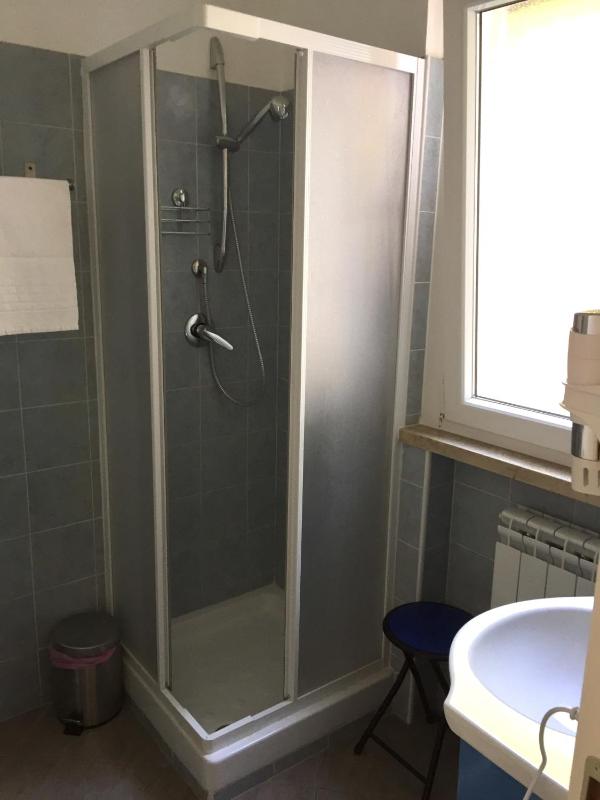 Double Room with Balcony image 2