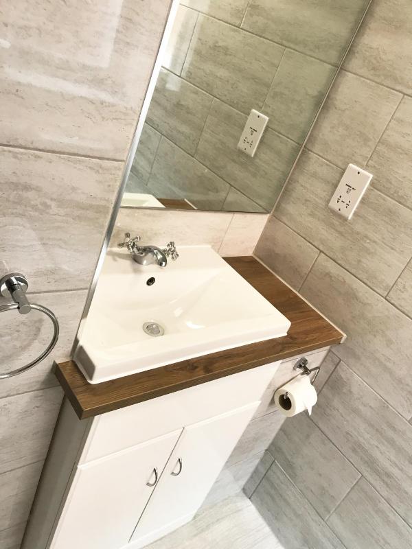 Small Double or Twin Room image 4