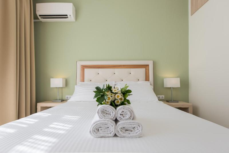 Superior Double Room image 4