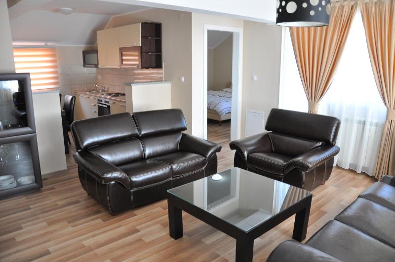 One-Bedroom Apartment image 1